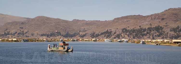 Islas de los Uros, Lago Titicaca, Puno, Peru